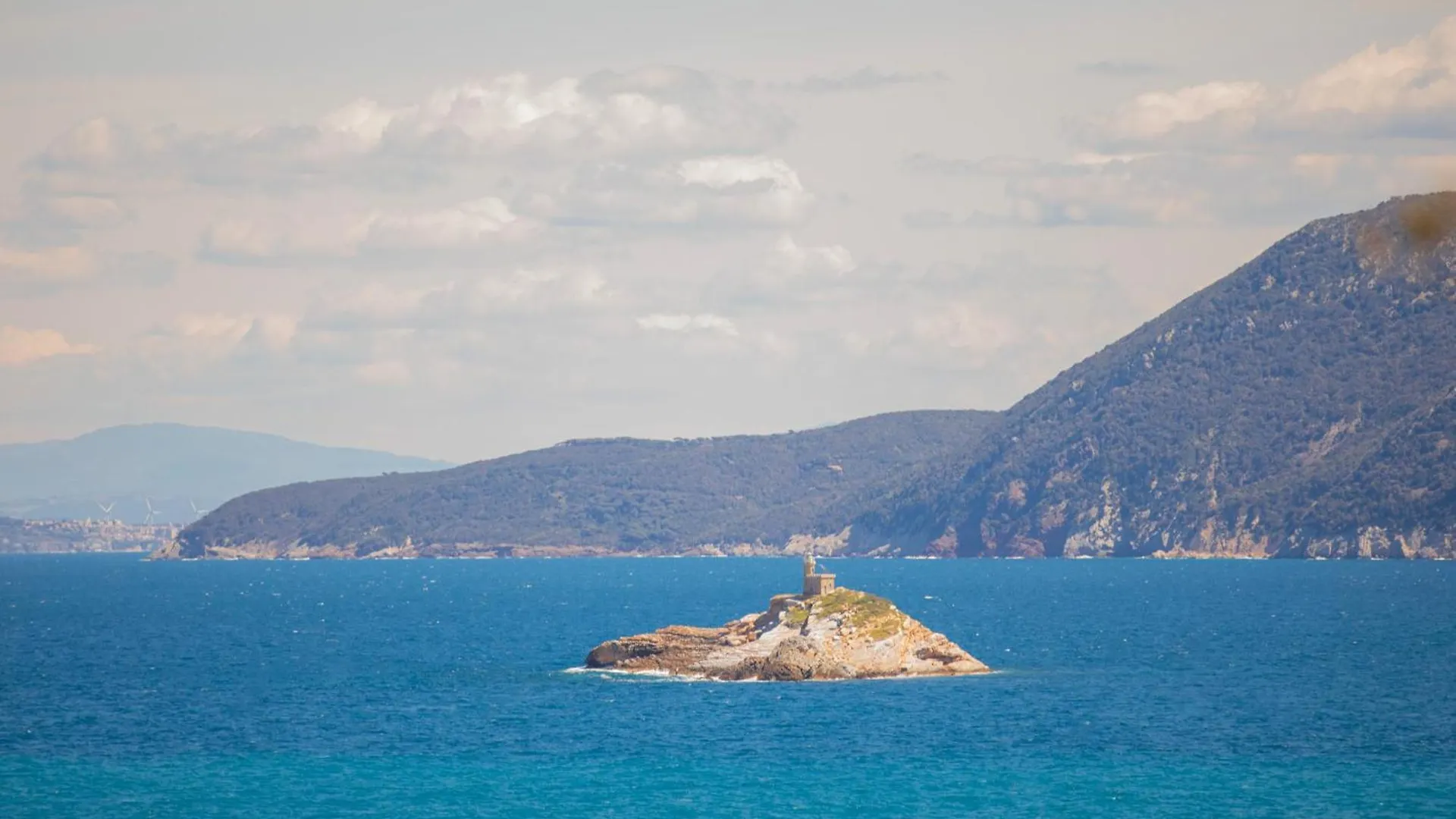 Villa Nord Ovest - Helloelba Portoferraio