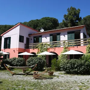 Gaia Hotel